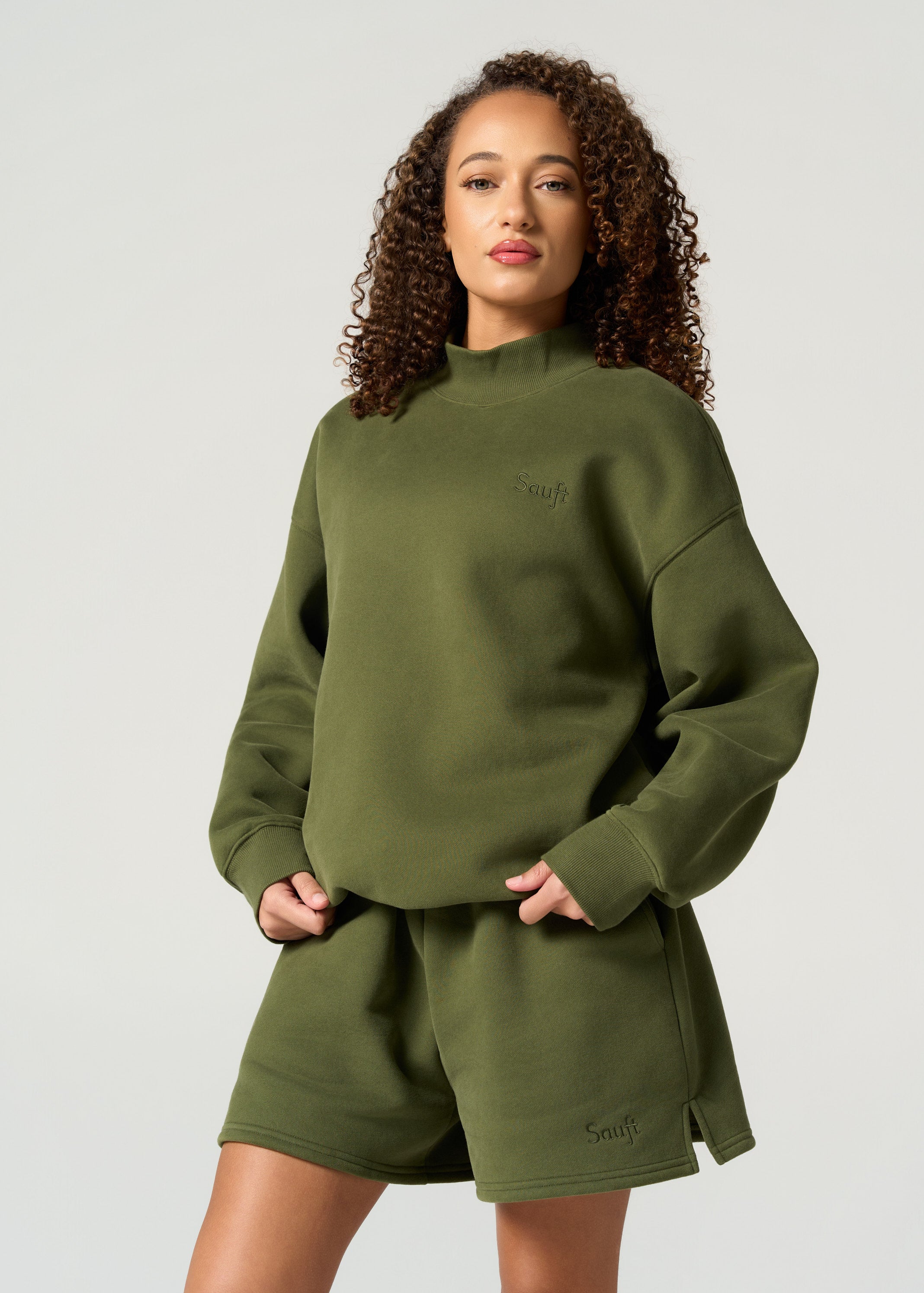 Daily Essential Mockneck – Sauft